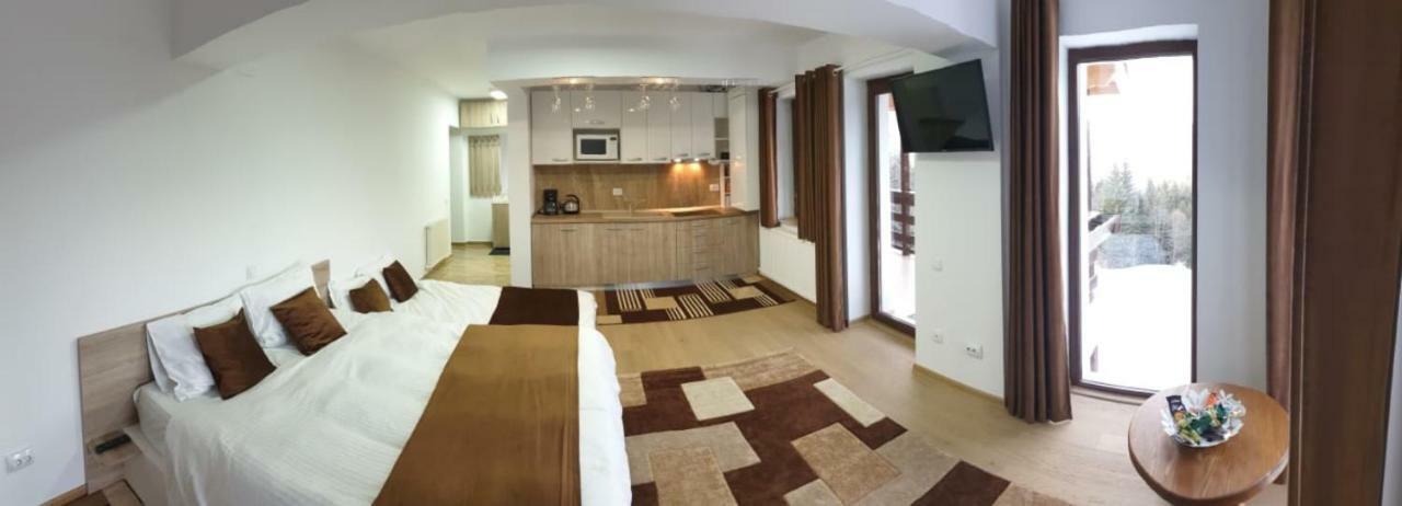 Nature House Predeal Luaran gambar